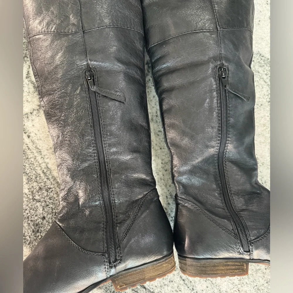 Steve Madden Knee High Black Leather Riding Boots Women's Size 8.5 - Picture 8 of 11